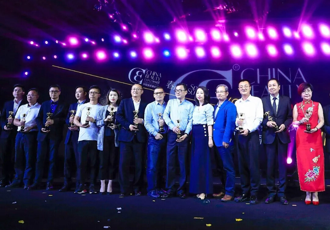 15275858728458559xEQ.jpg 5.jpg