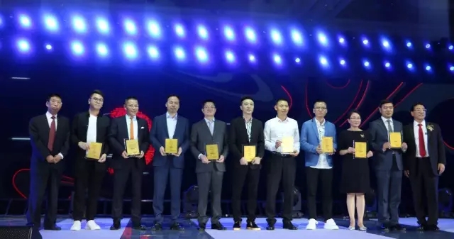 1495699038865301bzmW.jpg 05.webp.jpg